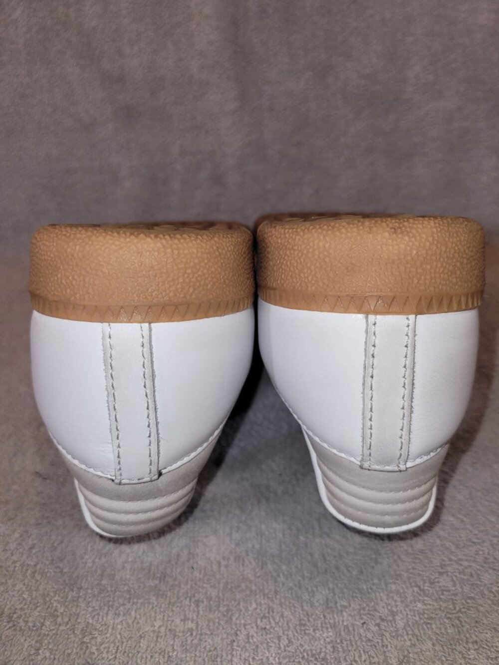 Adidas Samba OG Women's Size 9 White Silver Tan Gum Sole Sneakers JI2725 (#2443) - Picture 16 of 16
